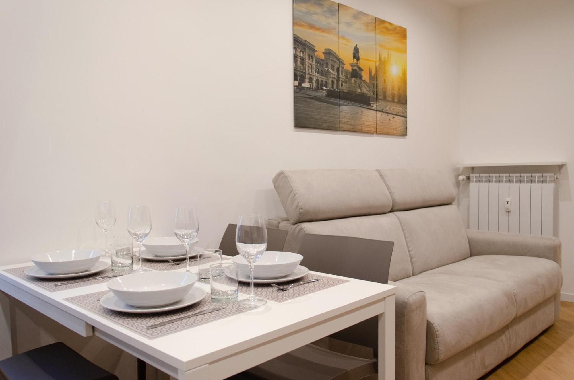 Magnoliaapartments - 5 Nirone Center Milan Bagian luar foto