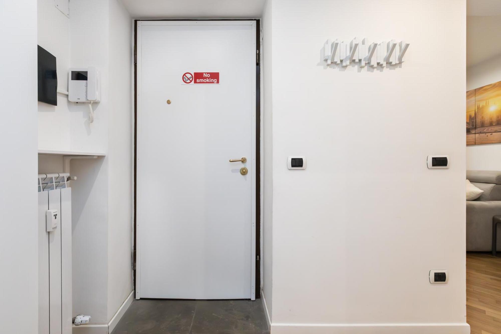 Magnoliaapartments - 5 Nirone Center Milan Bagian luar foto